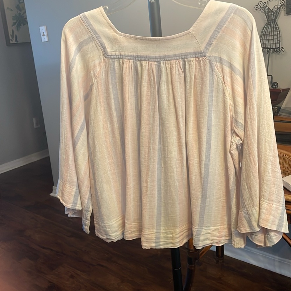 GAP Spring Color Tunic - Picture 5 of 5